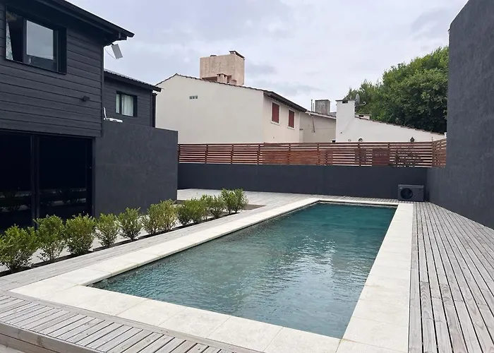 Stream Suites Pinamar
