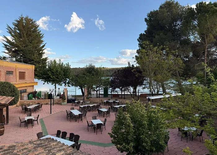 Hotel Entrelagos