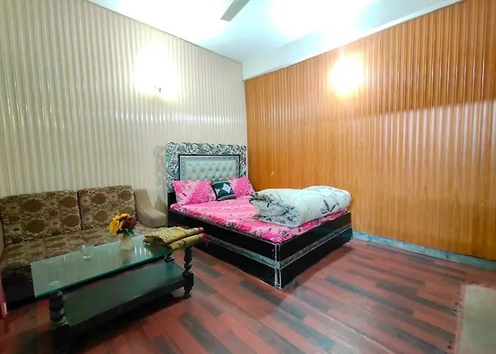 Alzahir Guesthouse & Hotel