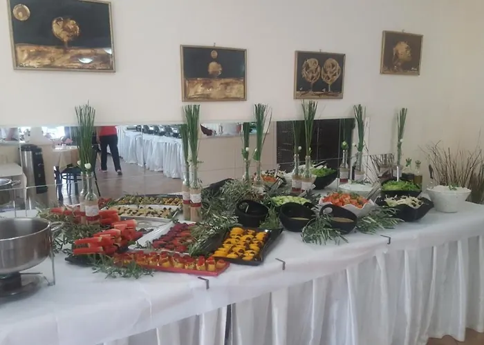 Koviou Holiday Village