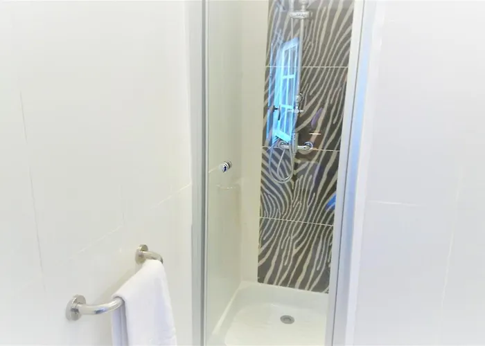 Petite chambre économique avec accès au spa extérieur