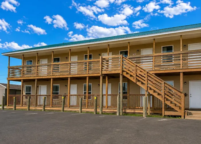 Tumbleweed Inn & Suites