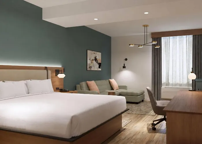 La Quinta Inn And Suites By Wyndham Central Mckinney