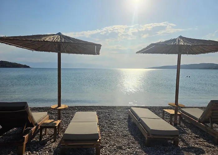 Magenta Beach