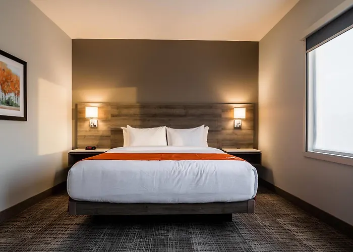 Amsterdam Inn & Suites Grand Falls, An Ascend Collection Hotel