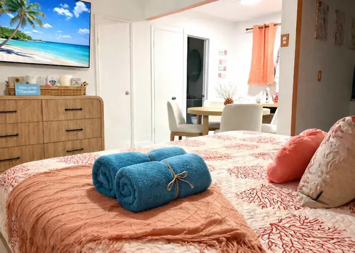 Ocean Hollywood Suites By The Gold Nests
