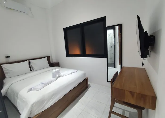 Moonrise Rooms