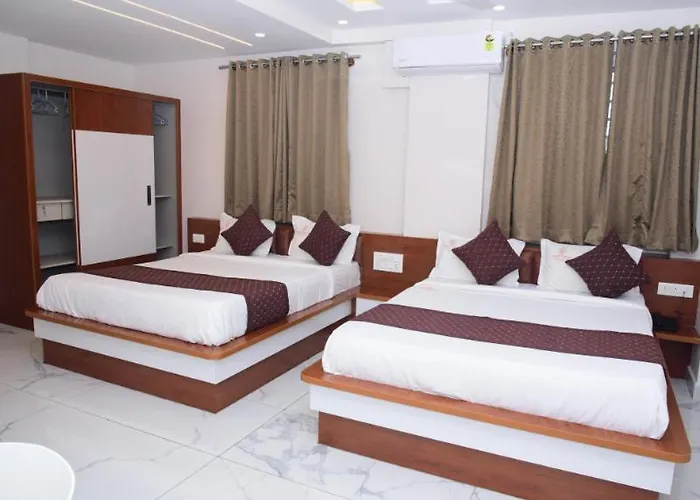 Golden Peak Inn, Rammanahalli