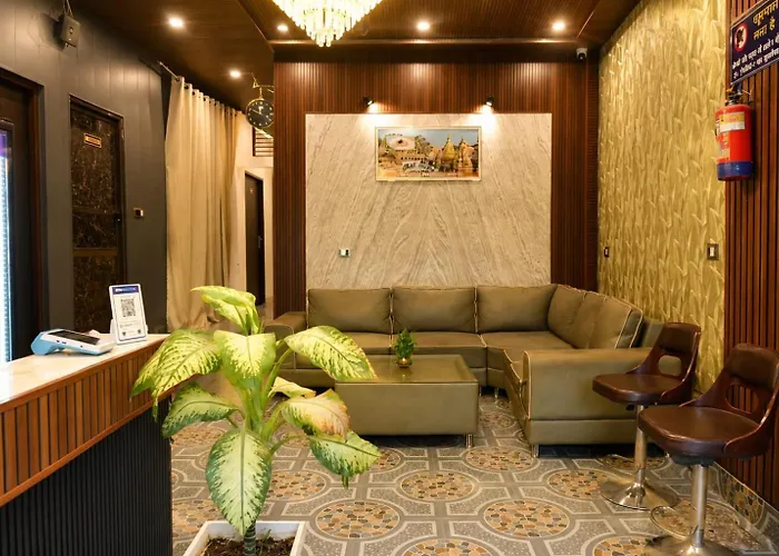 Om Nilay Homestay