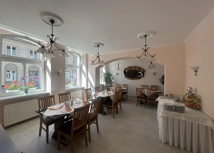 DREI SEEN HOTEL BRANDENBURG in Lindow Ratskeller