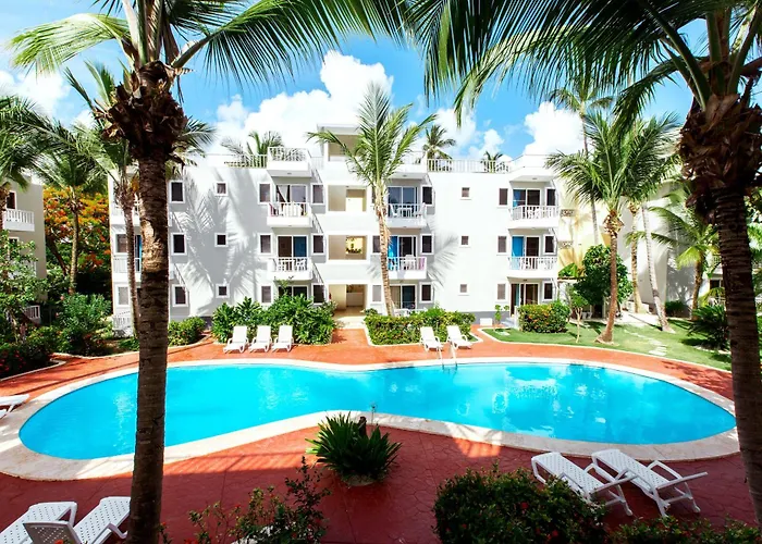 Fiesta Del Caribe - Los Corales Beach