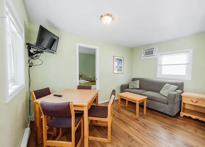 1 Bedroom Suite 9 At Green Gables Resort