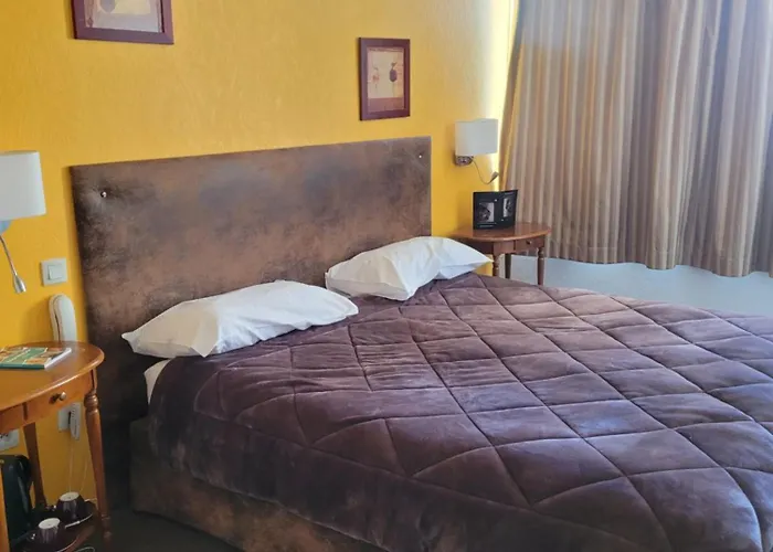 Bomotel