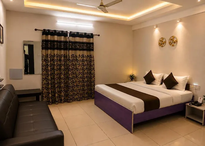 Hotel The One