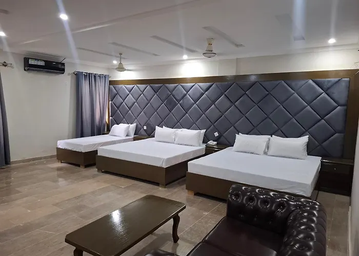 New Elegant Hotel