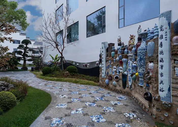 Manxin Mansion Jingdezhen Taoxichuan