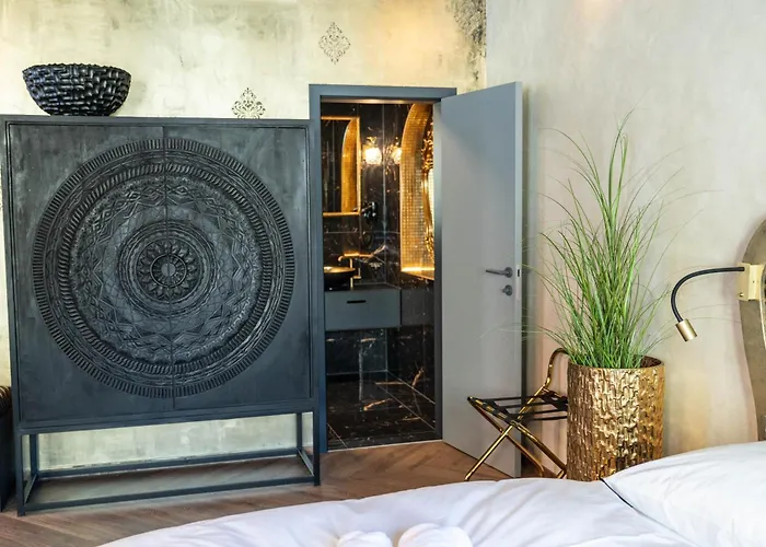 Boutique Rooms Fabrika