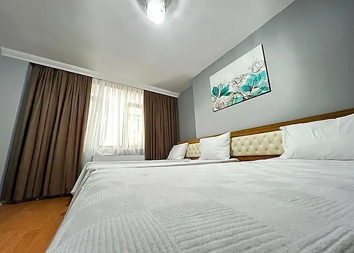 City Blue Hotel