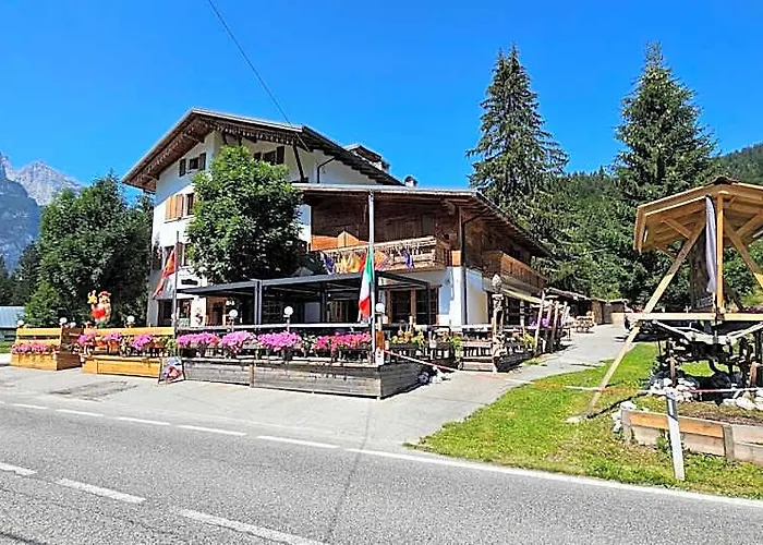 Hotel Griglieria Pizzeria Gnomo Goloso