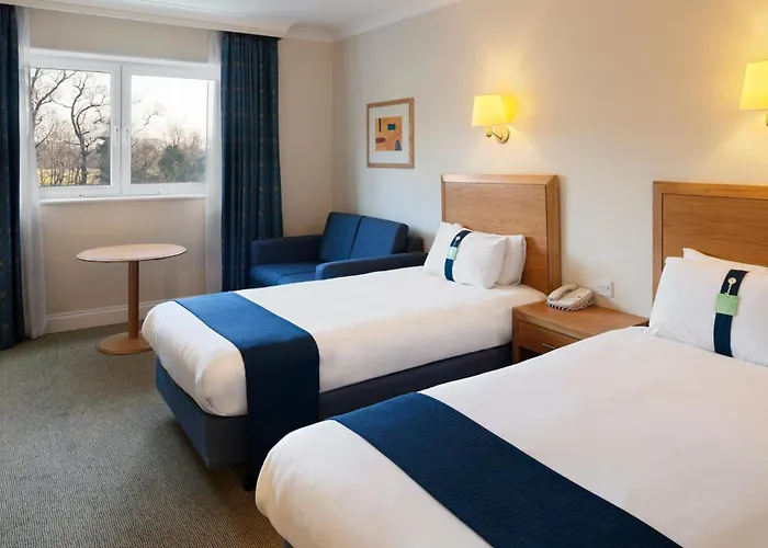 Holiday Inn Edinburgh Zoo By Ihg