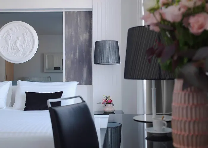 Hotel Paris Opera Affiliated by Meliá