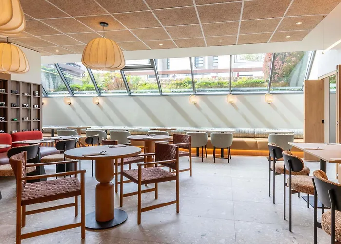 Hotel Mercure Paris Boulogne Pont De Saint Cloud