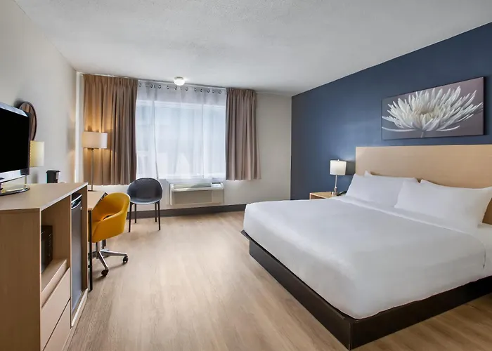 Days Inn By Wyndham Montreal Airport Conference Centre
