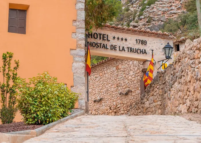 Hotel Hostal De La Trucha
