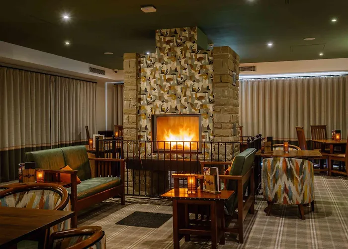 Lancaster House Hotel