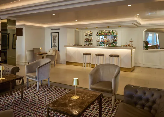 Grand Hotel Oriente Naples