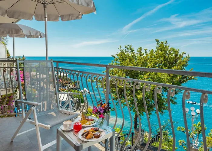 Hotel Porto Roca