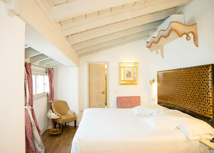 Las Casas De La Juderia De Cordoba
