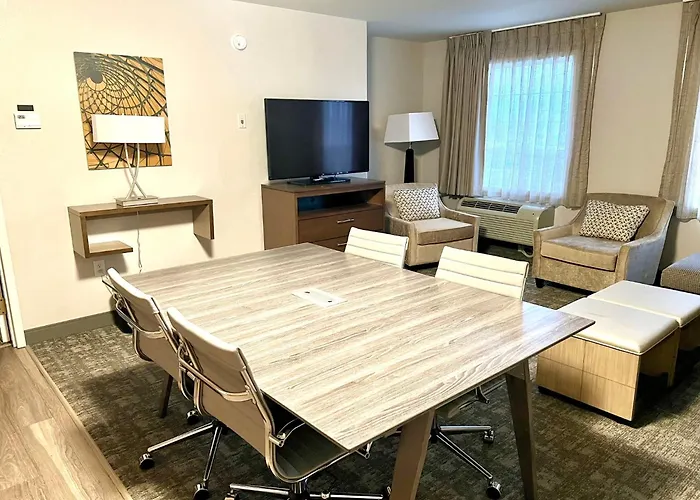 Staybridge Suites - Calgary Airport By Ihg