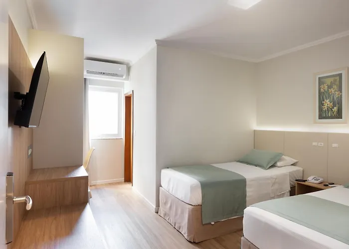 Miramar Hotel