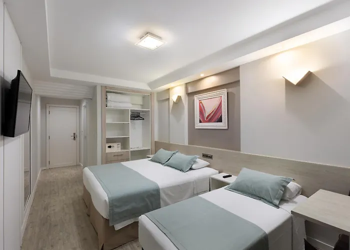 Miramar Hotel