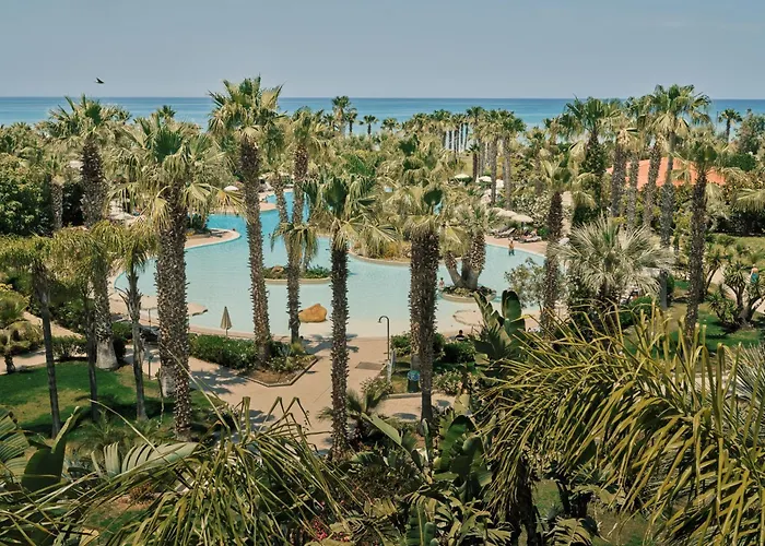 Acacia Resort