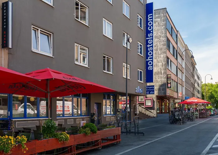A&O Koeln Dom Hotel