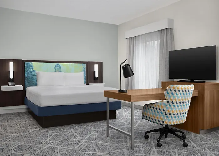Hampton Inn & Suites Lake City