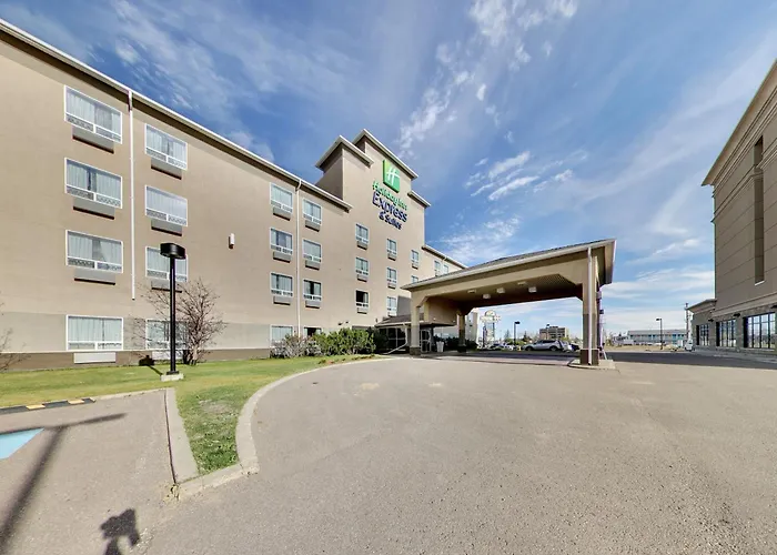 Holiday Inn Express Hotel & Suites - Edmonton International Airport By Ihg