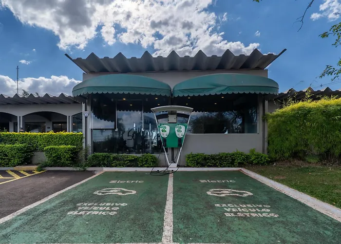 Hotel Deville Express Cascavel