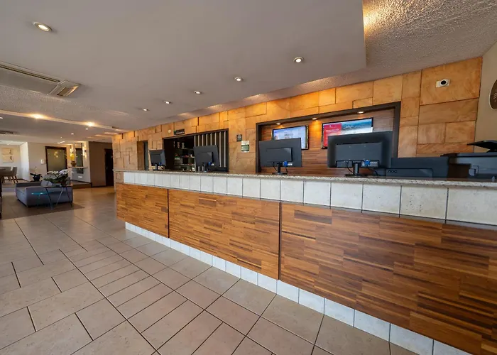 Hotel Deville Express Cascavel