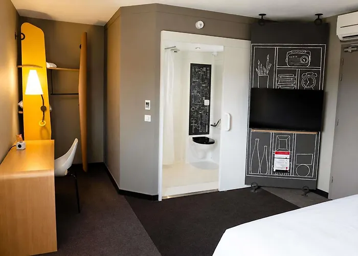 Ibis Caen Porte De Bretagne