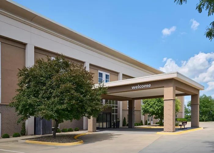 Hampton Inn Lawrence
