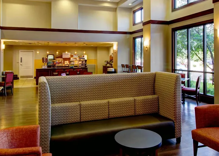 Holiday Inn Express & Suites Sioux City-South By Ihg