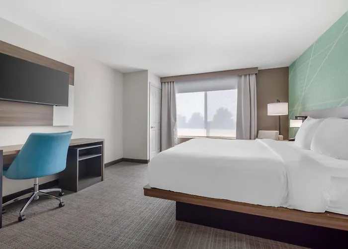 Comfort Inn & Suites Rochester South Mayo Clinic