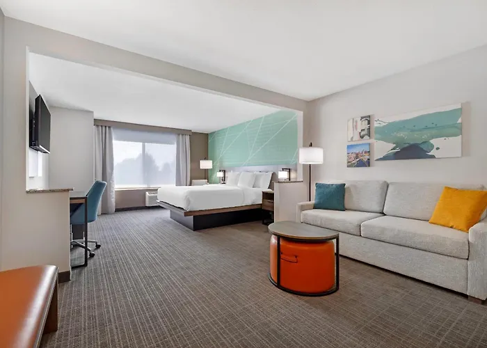 Comfort Inn & Suites Rochester South Mayo Clinic