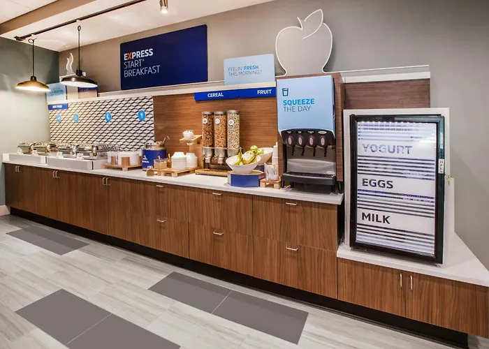 Holiday Inn Express Benicia By Ihg