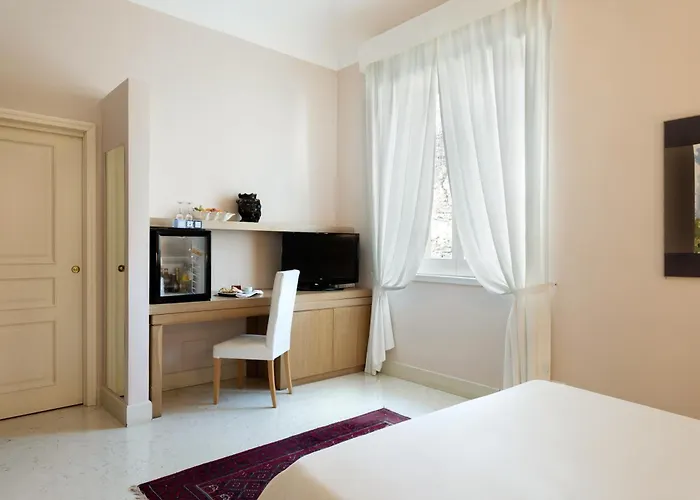 Palazzo Brunaccini Boutique Hotel