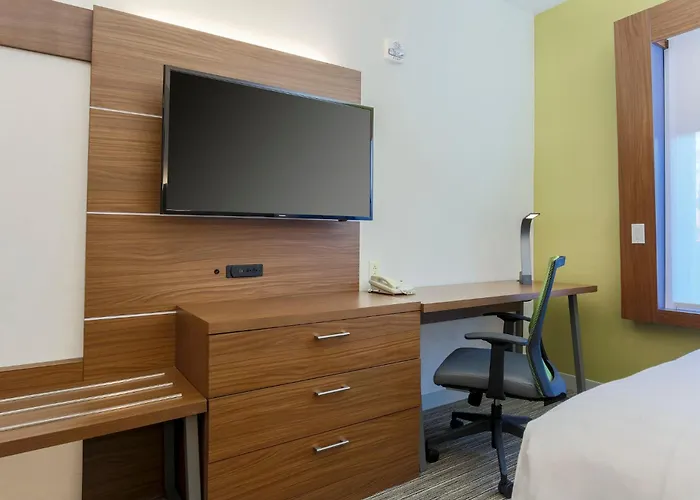 Holiday Inn Express Irondequoit By Ihg