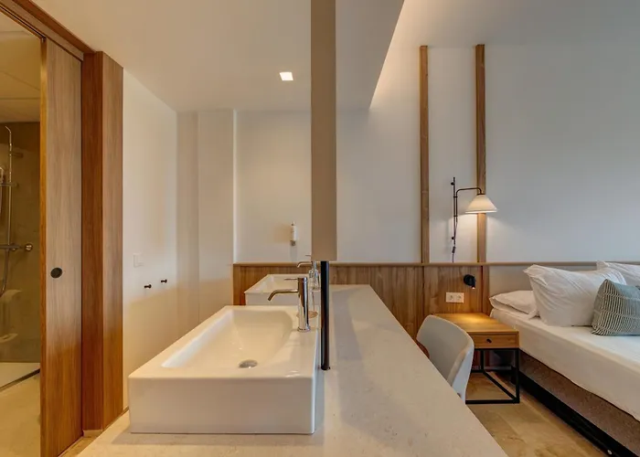 Ohtels Les Oliveres